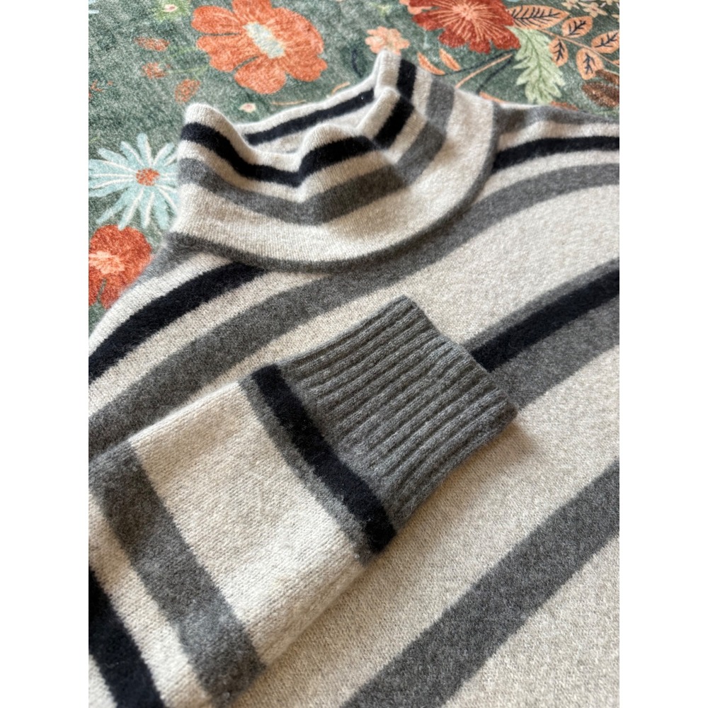 Nordstrom Signature 100% Cashmere Striped‎ Turtleneck Sweater Grey Black Large